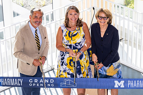 College of Pharmacy ribbon cutting ceremony